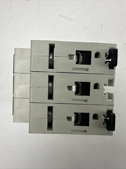 EATON XEFFECT FAZ-C5/3 CIRCUIT BREAKER 408Y/277VAC 5A 3POLE