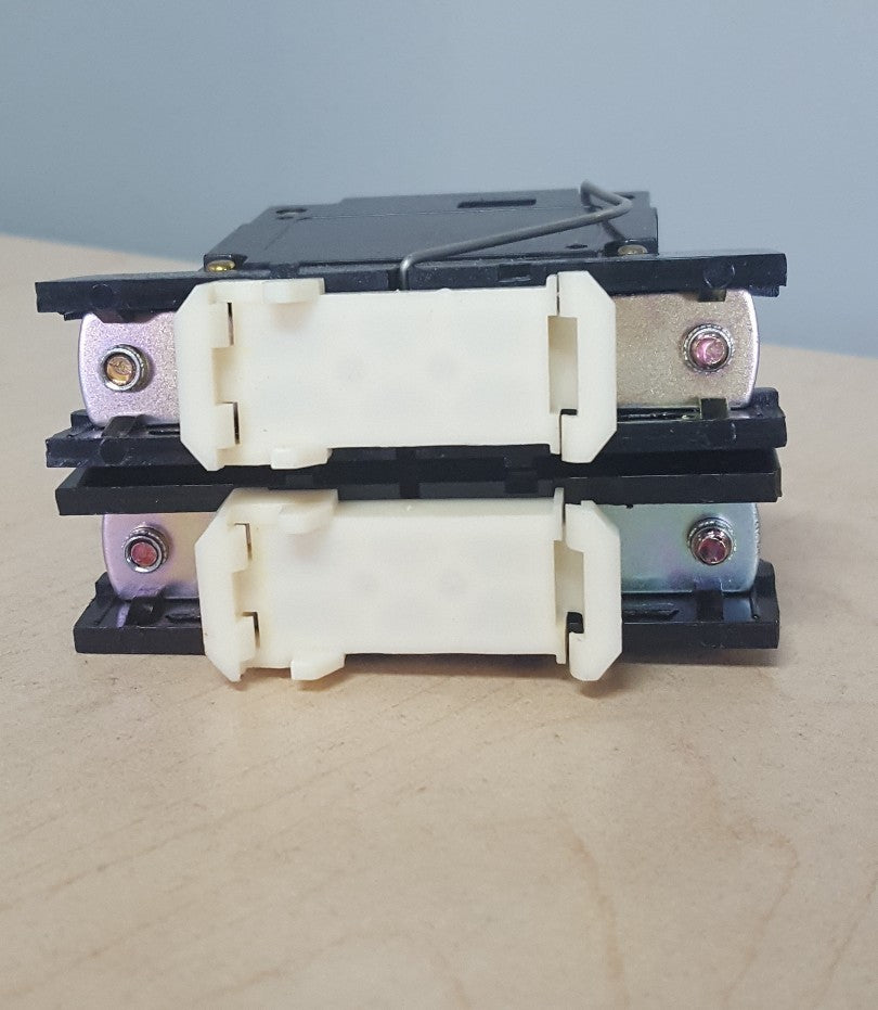 IDEC IZUMI CIRCUIT PROTECTOR BREAKER , NRAN-2100 2A AA