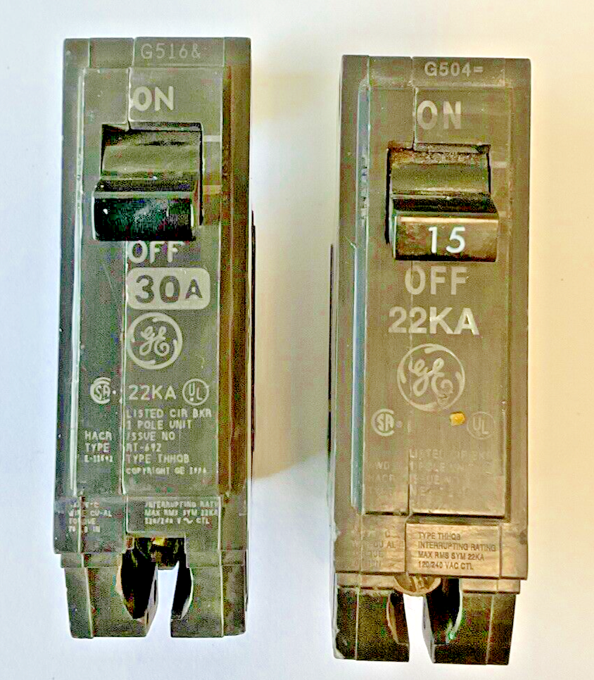 GENERAL ELECTRIC THHQB 30A &THHQB 15A CIRCUIT BREAKER 22KA***LOTOF2***