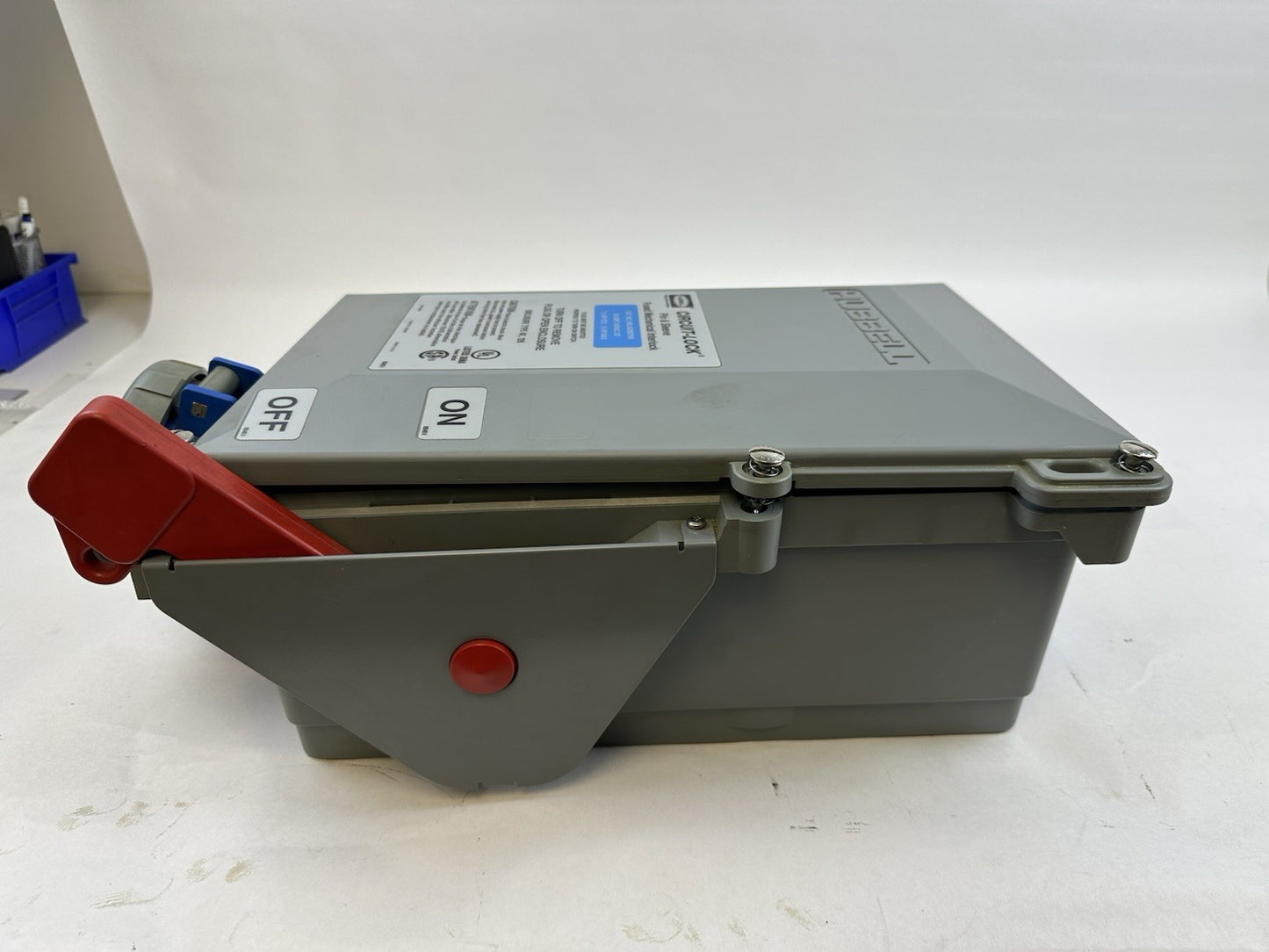 HUBBELL HBL460MIF9W PIN & SLEEVE MECHANICAL INTERLOCK 60A 240VA