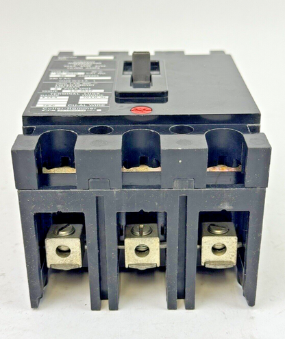 CUTLER-HAMMER / EATON - EC3040 - CIRCUIT BREAKER - 40A/ 240 VAC/ 3 POLE