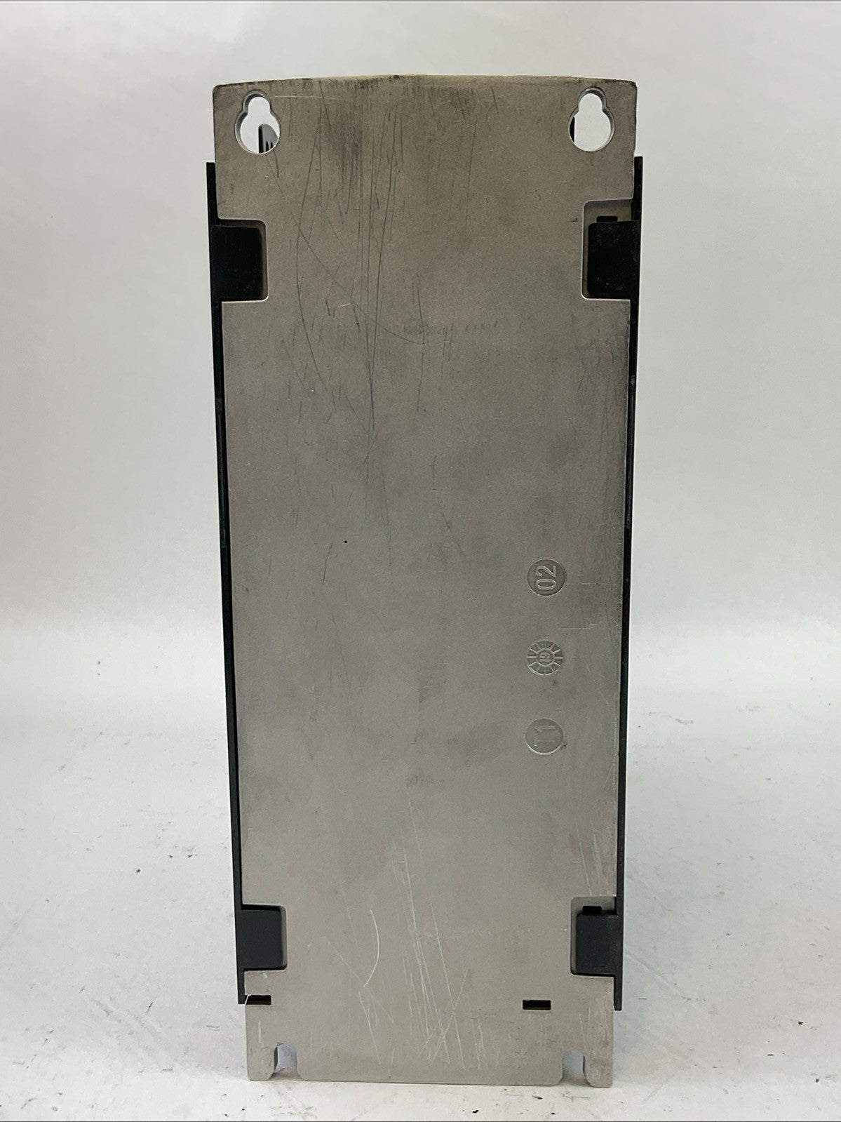 SCHNEIDER ELECTRIC LXM32MD72N4 AC SERVO DRIVE INPUT 3PH 480/400V/208 OUTPUT 7kW
