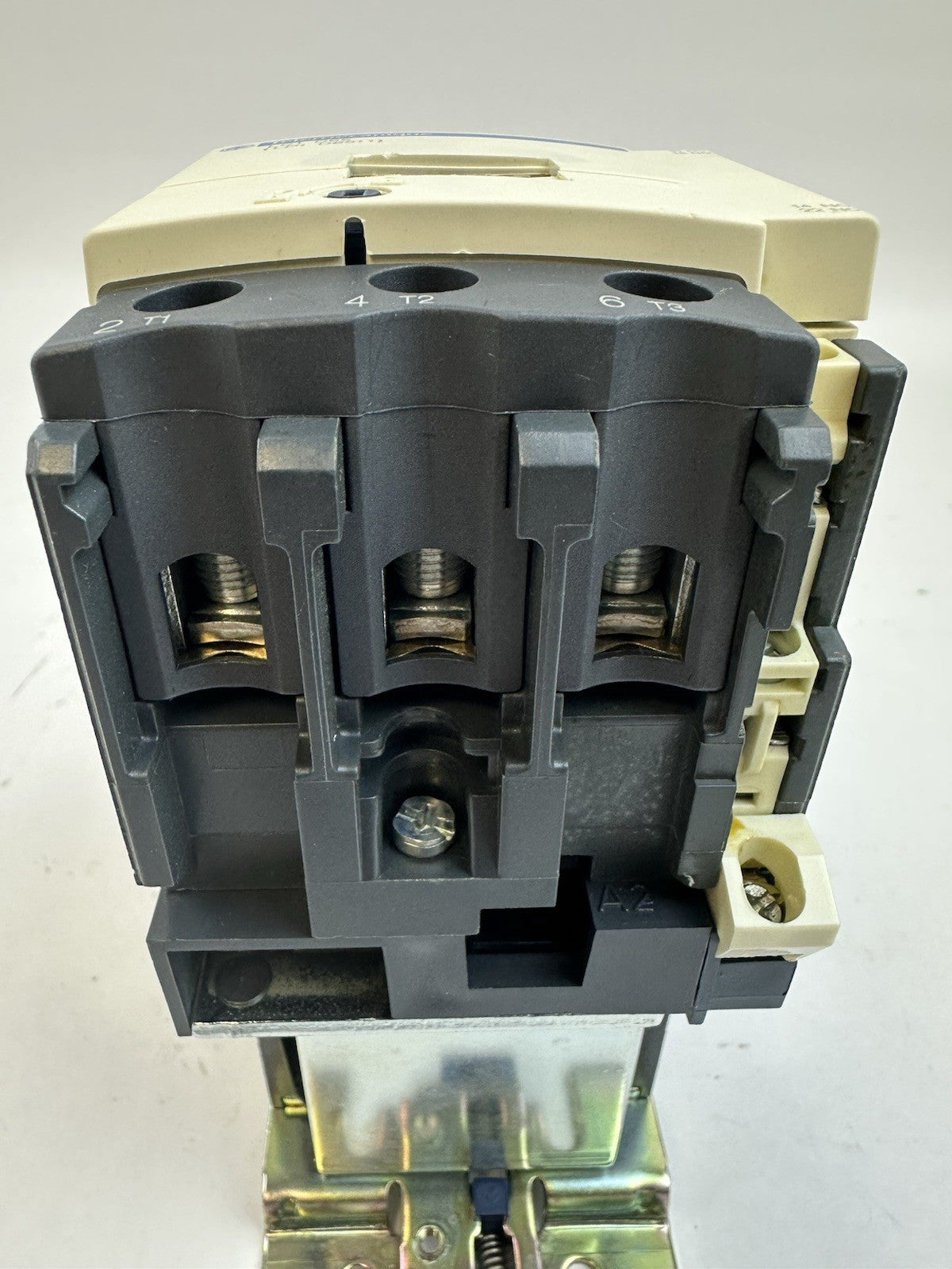 SCHNEIDER TELEMECANIQUE LC1 D65 CONTACTOR 80A 3P 24V DC COIL LP1D6511 50HP