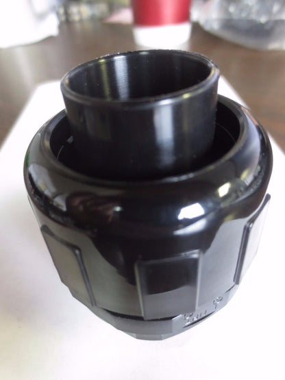HEYCO SLC-SERIES - 3/4" NPT STRAIGHT LIQUID TIGHT CONNECTOR - NEW SURPLUS