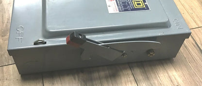 SQUARE D H261 SER. D2 SAFETY SWITCH 600VAC/DC 30AMP FUSIBLE 15HP