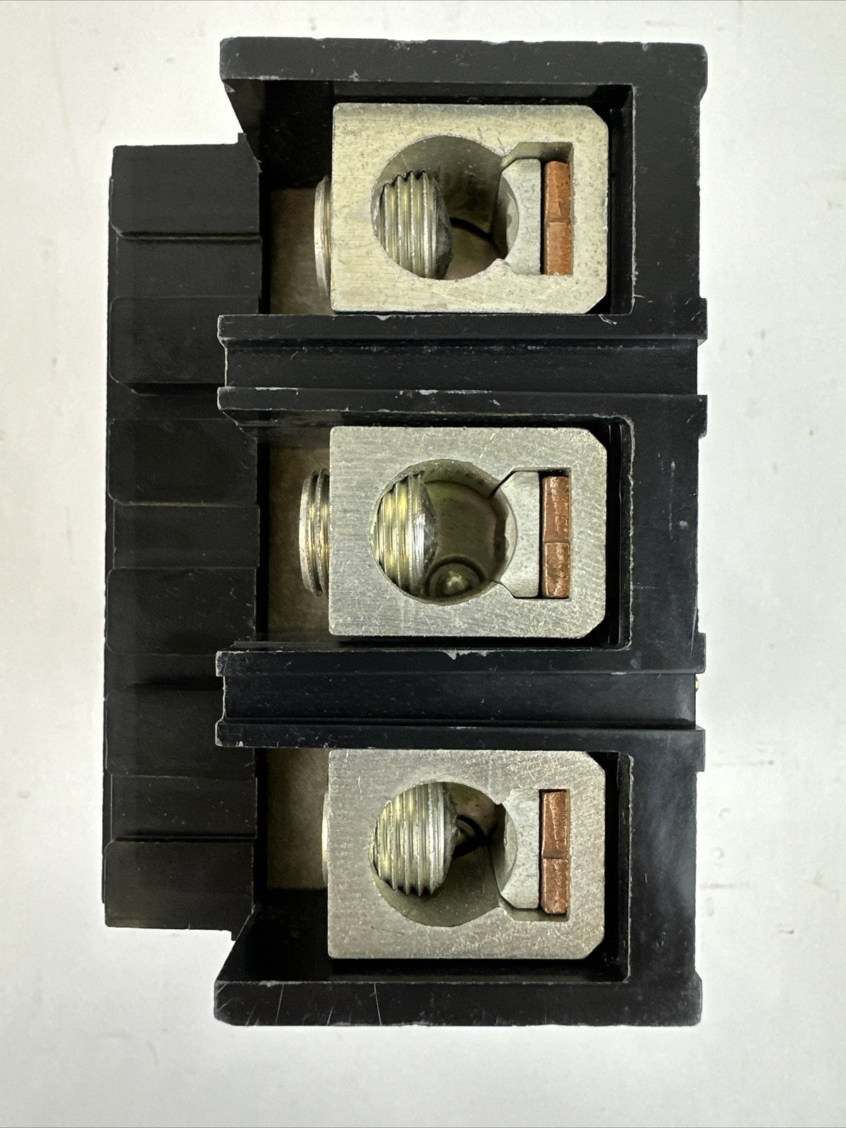 SQUARE D Q2L3150 150AMP 240VAC 3POLE CIRCUIT BREAKER
