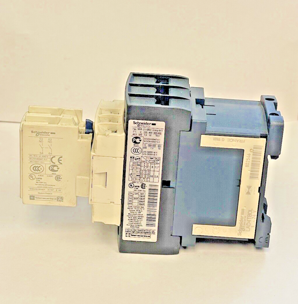 SCHNEIDER ELECTRIC - LC1D32 - CONTACTOR 24VDC & SCHNEIDER LADN20 - CONTACT BLOCK