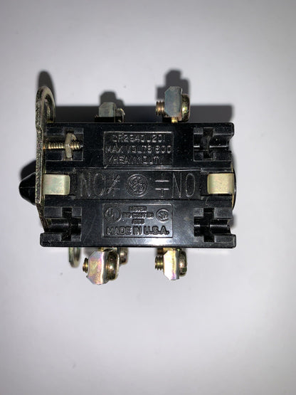 General Electric Oiltight Selector Switch CR2940UB203K