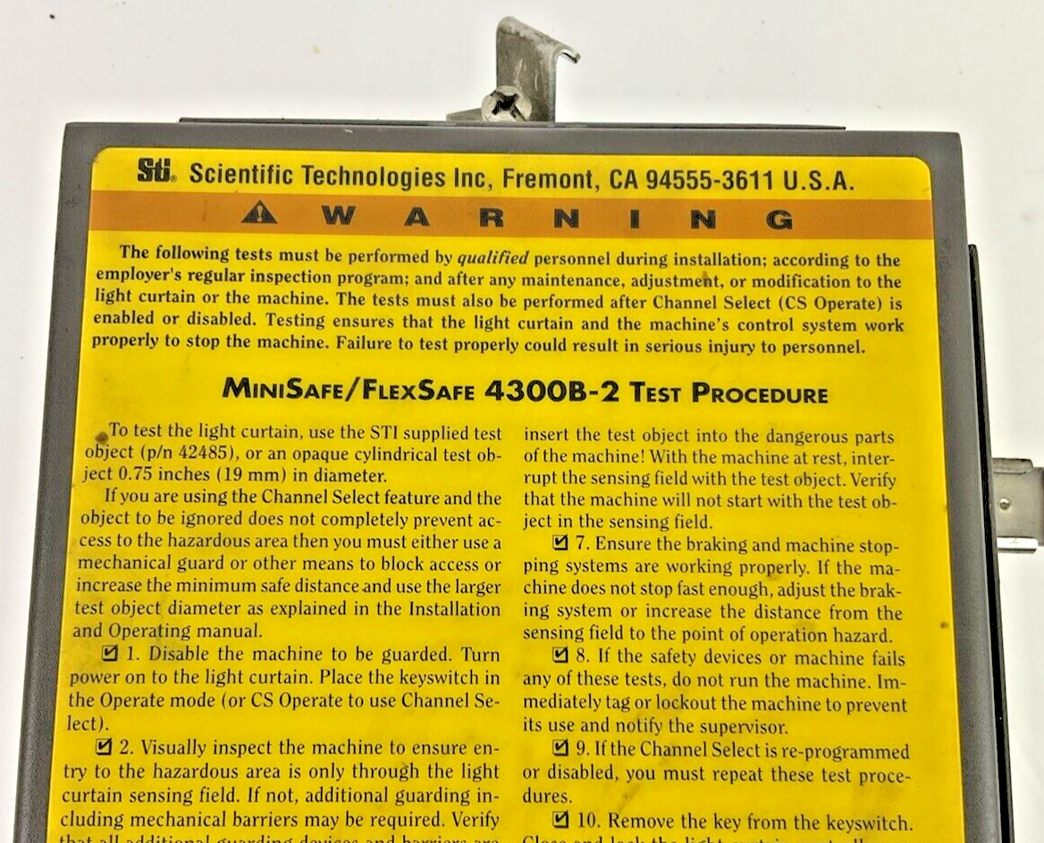 STI 43268-0040 LIGHT CURTAIN CONTROLLER MS4304B-2 115VAC 50/60HZ .250A