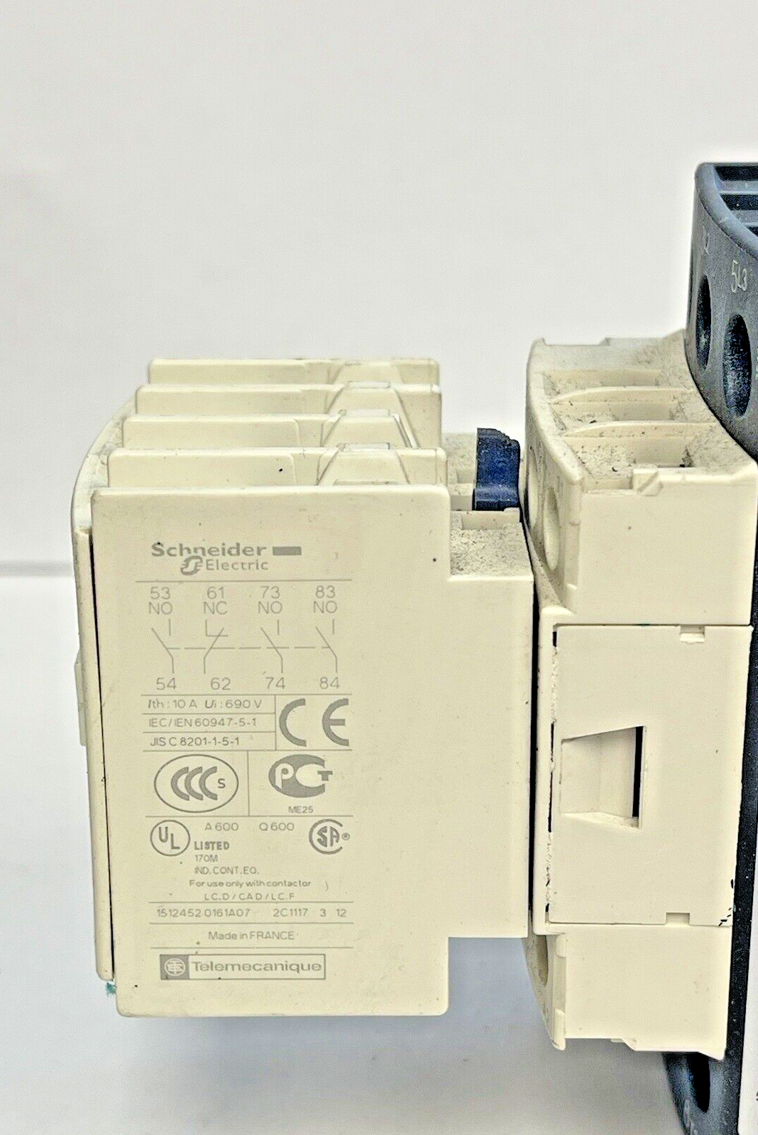 SCHNEIDER ELECTRIC - LC1D32 - CONTACTOR 24VDC & SCHNEIDER LADN31 - CONTACT BLOCK