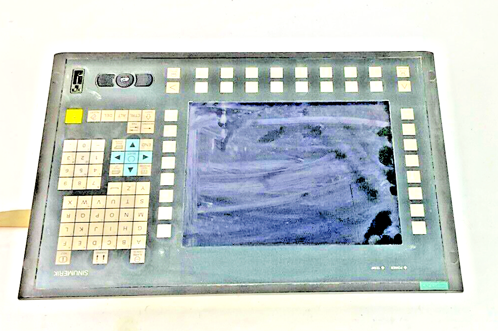 SIEMENS 6FC5203-0AF02-0AA1 VER.G OPERATOR PANEL W/ 6FC5210-0DF31-2AB0 CPU VER.A