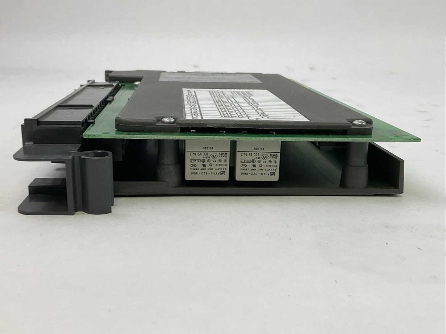 ALLEN BRADLEY 1771-IAD B 120V AC/DC INPUT MODULE
