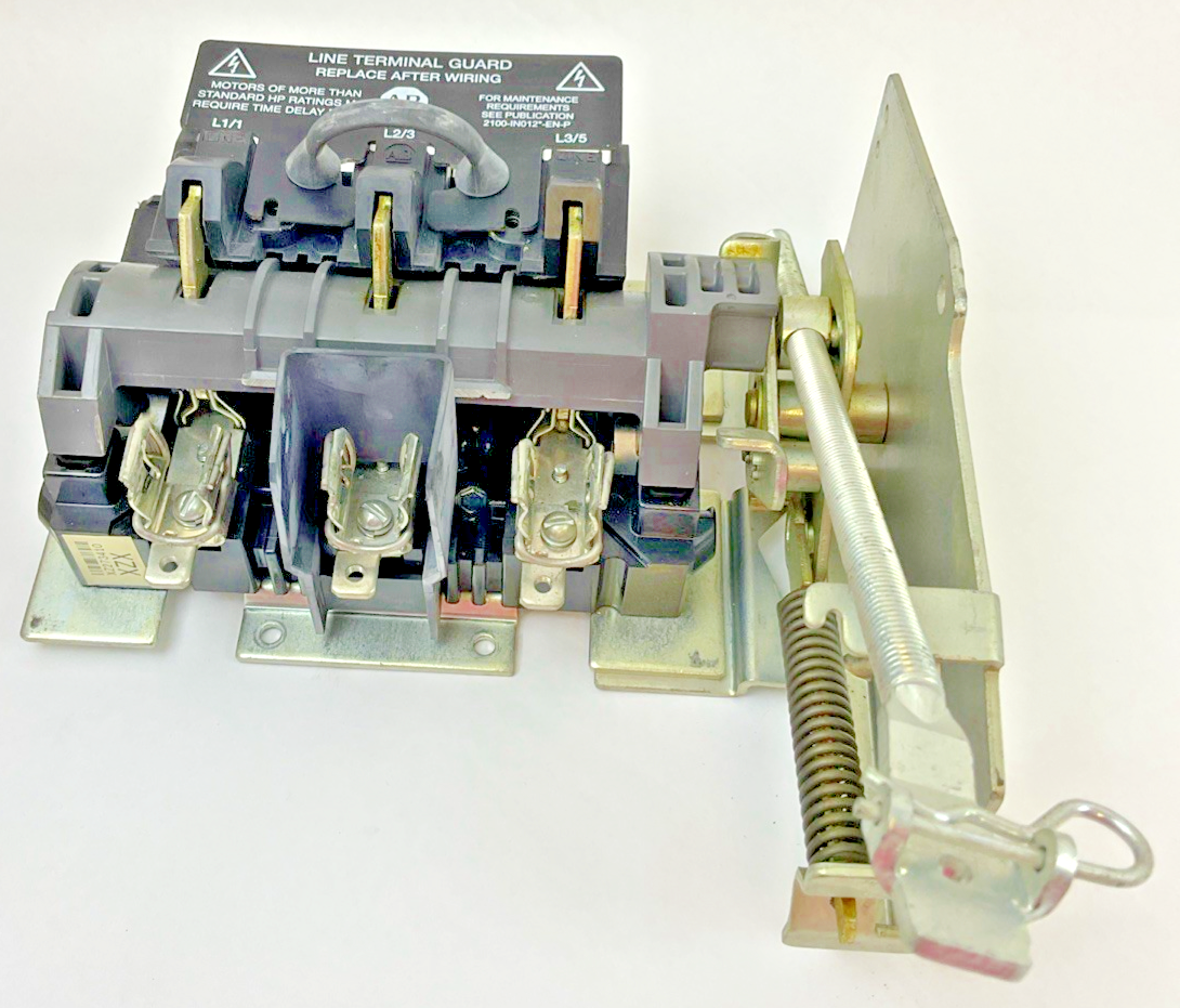 ALLEN BRADLEY 1494V-DS30 SER D DISCONNECT SWITCH 1494V-FS30 LONG HANDLE 12"