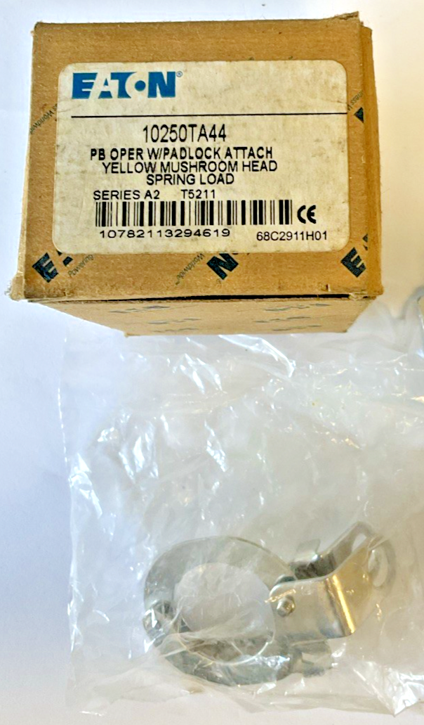 EATON 10250TA44 PUSHBUTTON OPERATOR W/PADLOCK ATTACHMENT