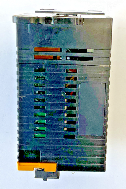 KEYENCE GL-T11R SAFETY RELAY TERMINAL 24VDC 100MA