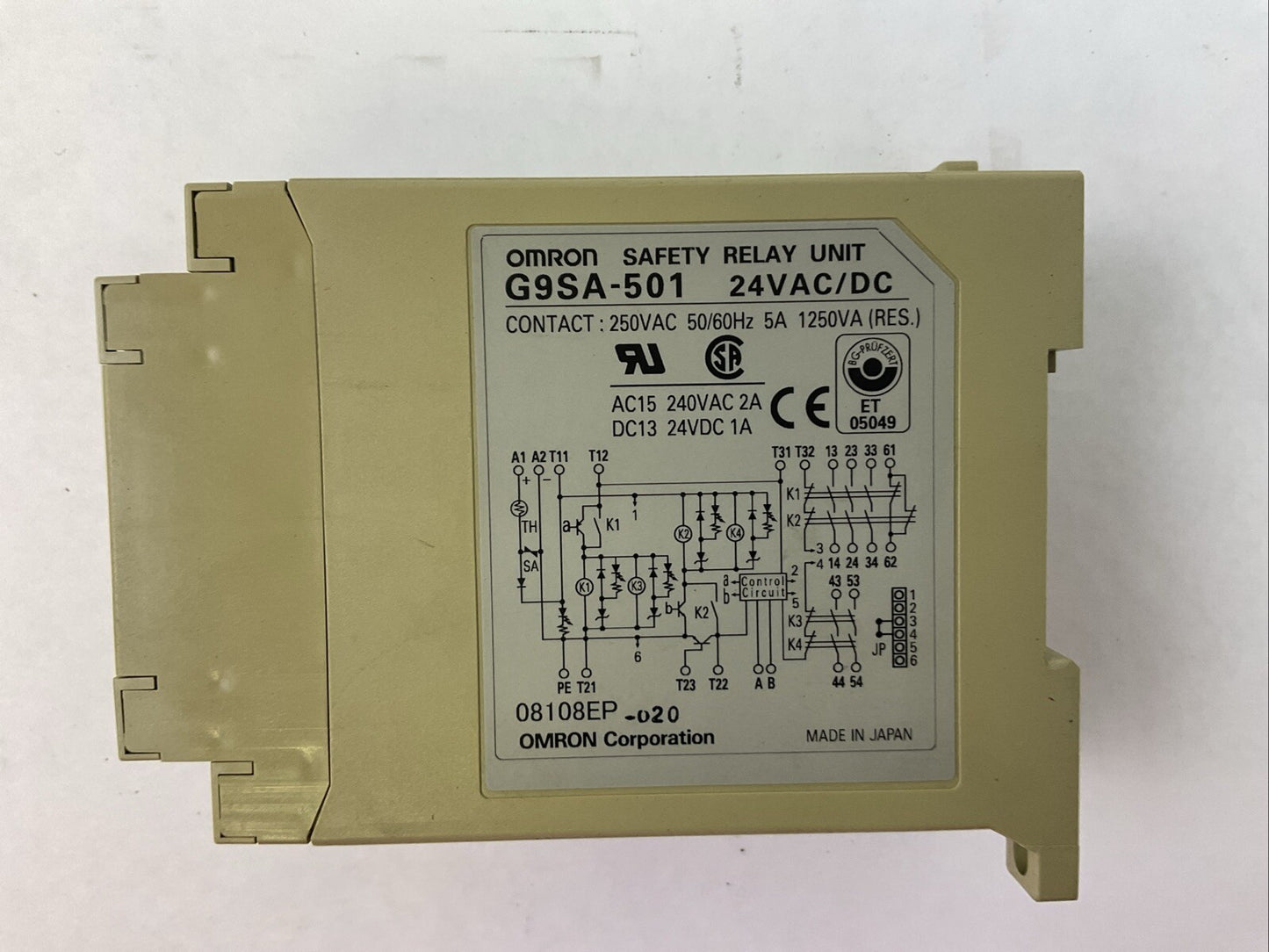 OMRON G9SA-501 SAFETY RELAY 24V