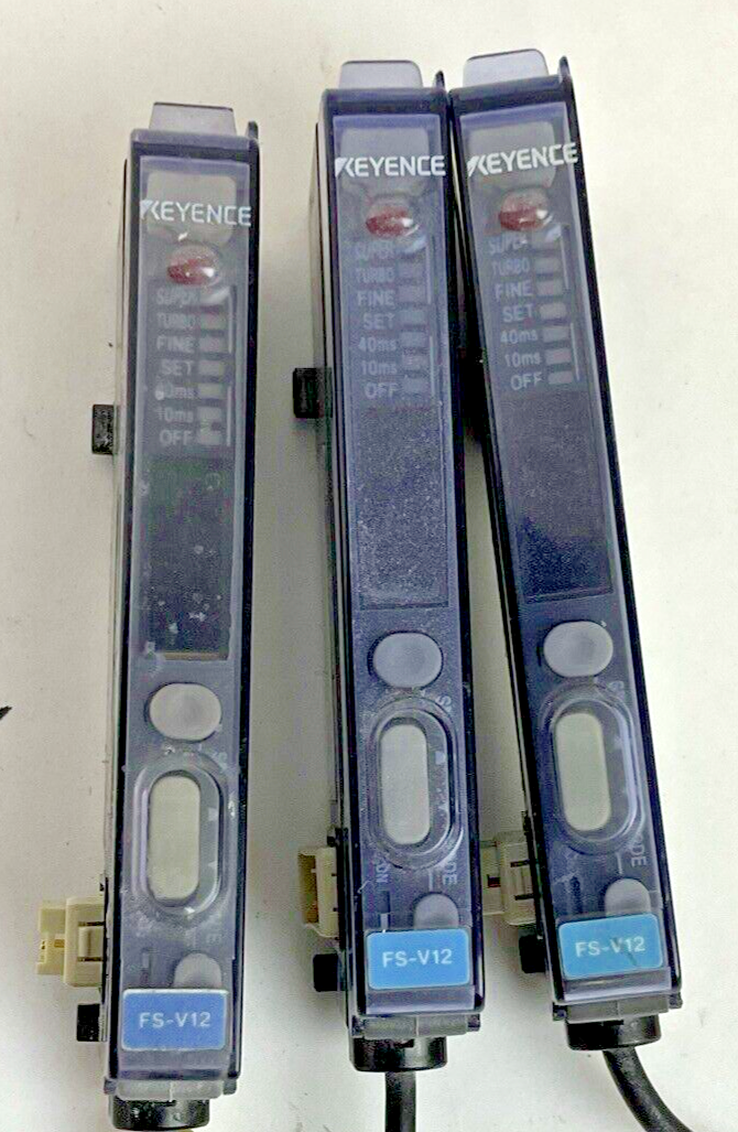 KEYENCE FS-V12 FIBER OPTIC PHOTOELECTRIC SENSOR 24V 20MA ***LOTOF3***