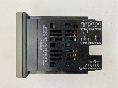 HONEYWELL DC3200-CE-100R-200-00000-00-00 TEMPERATURE CONTROLLER 90-250VAC