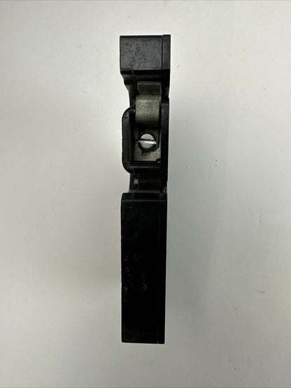 SYLVANIA / ZINSCO Q-15 CIRCUIT BREAKER 15AMP 120/240VAC 1POLE