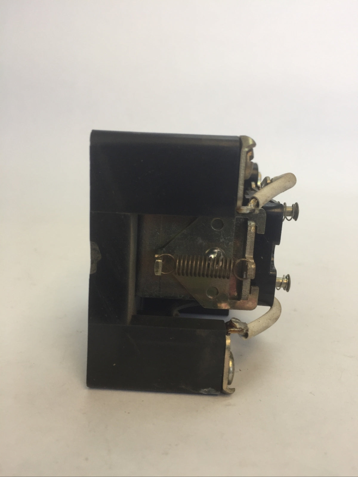 LINE ELECTRIC STA-2A RELAY 190 VAC 50-60CY 25AMP 1HP 2POLE