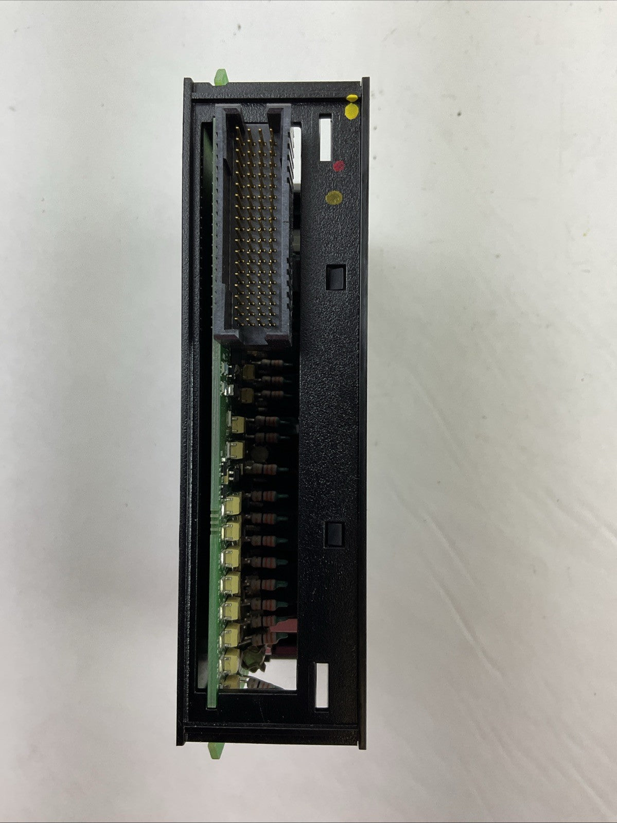 ALLEN BRADLEY 1769-OA16 SER A CAT REV G01 F/W REV 2.3 AC OUT 16PT 240 120/240VAC