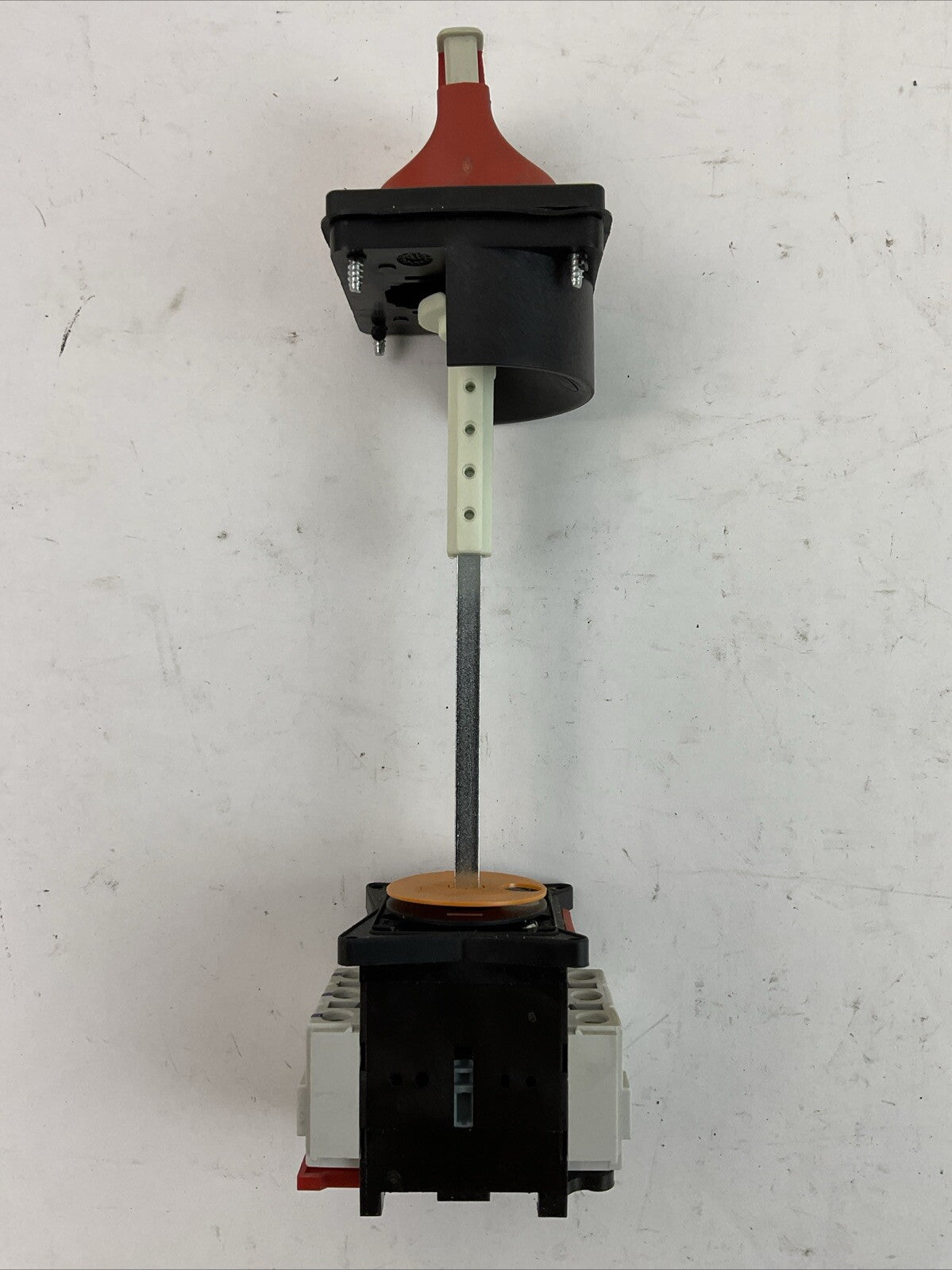 SCHNEIDER ELECTRIC 3R1101 V0 DISCONNECT SWITCH 600VAC 25A 3PH 10HP 3POLE
