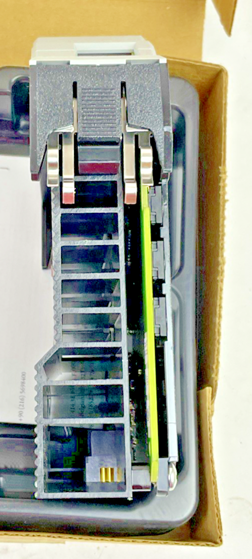 ALLEN BRADLEY 1756-EN2T ENET/IP MODULE FW:11.001 SER.D