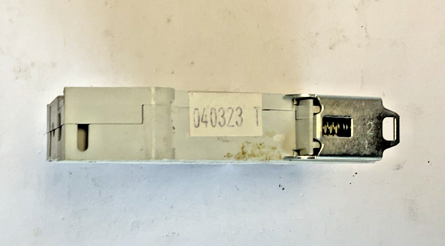 CUTLER HAMMER WMS1D06 CIRCUIT BREAKER 240VAC D5 ***LOTOF3***