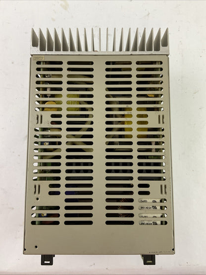 OMRON S82F-2424P POWER SUPPLY OUTPUT 24VDC 10A INPUT 100-120/200-240VAC 11A