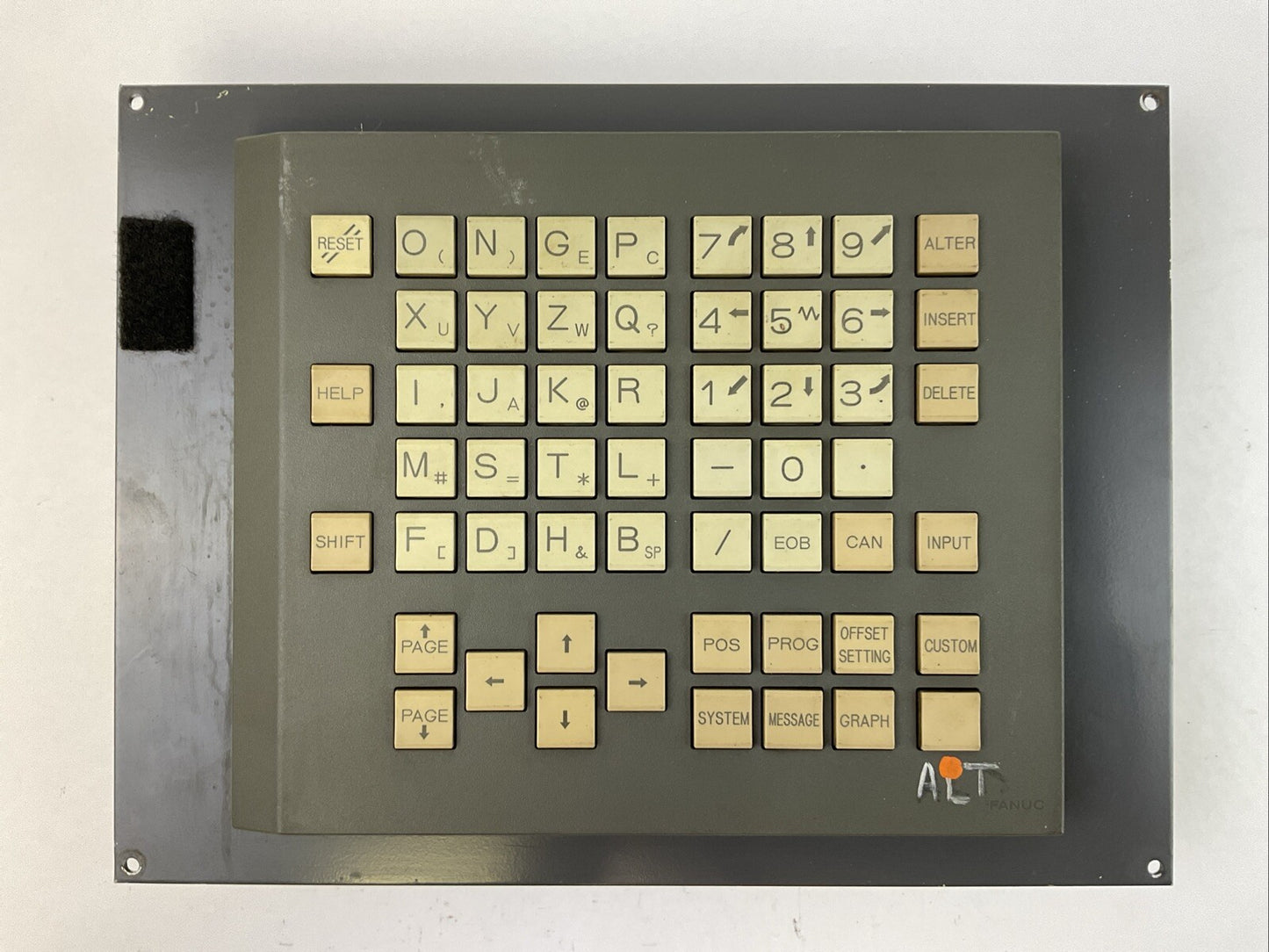 FANUC A02B-0236-C327/MBR MDI UNIT A08B-0084-C100/D HDD UNIT