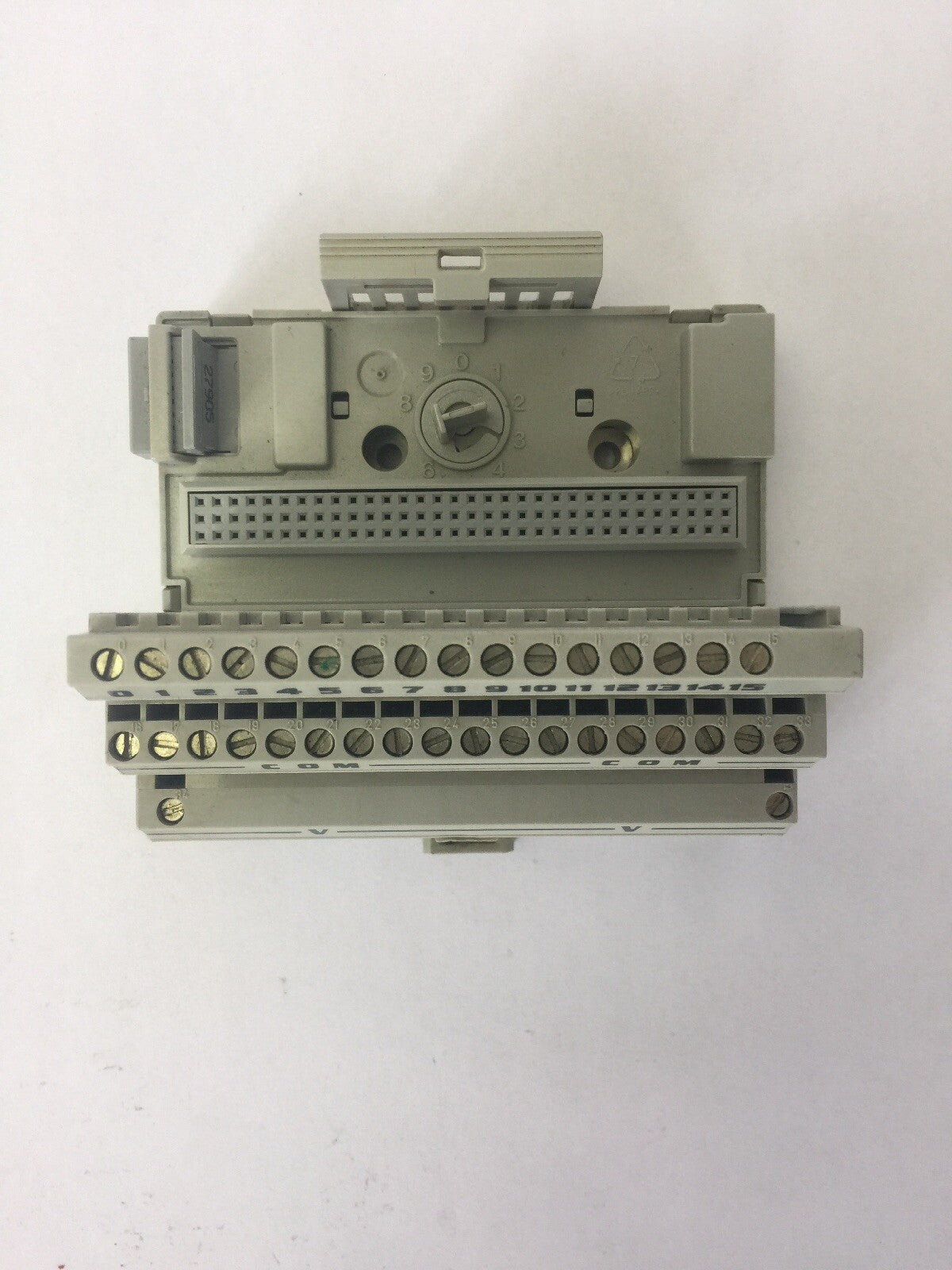 ALLEN BRADLEY 1794-TB2 I/O TERMINAL BLOCK SER A REV A01 F/W REV BLANK 5VDC