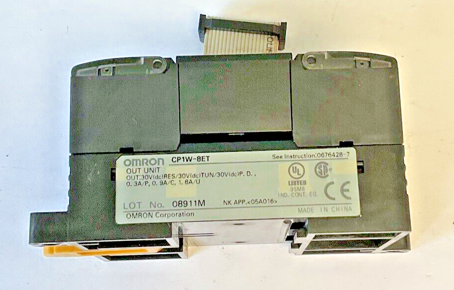 OMRON CP1W-8ET DIGITAL OUTPUT EXPANSION MODULE 30VDC