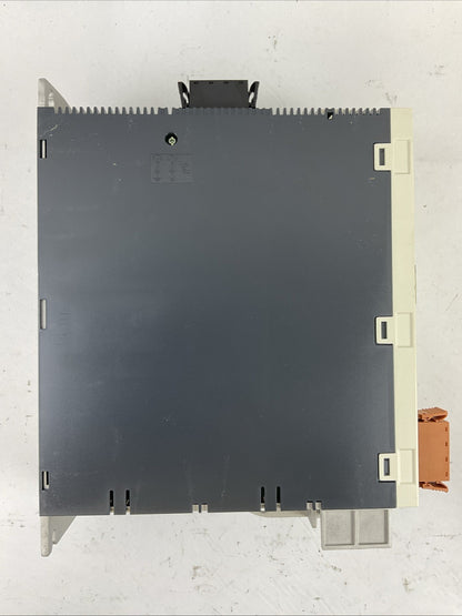 SCHNEIDER ELECTRIC LXM32MD72N4 AC SERVO DRIVE INPUT 3PH 480/400V/208 OUTPUT 7kW