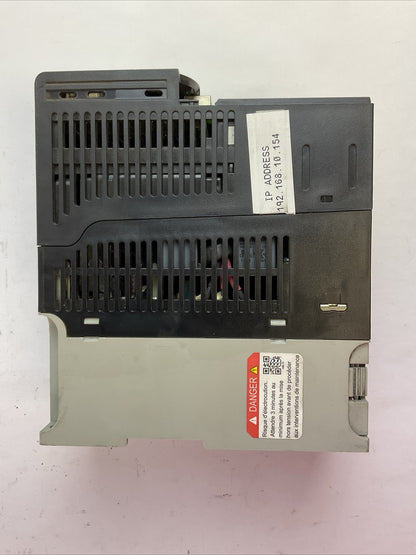 ALLEN BRADLEY 25B-D4P0N114 AC DRIVE FRN 4.001 OUTPUT 0-460VAC SER A