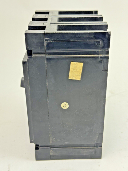 CUTLER-HAMMER - EC3015 - CIRCUIT BREAKER -3 POLE/15 A/240 VAC