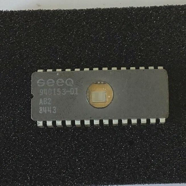 ALLEN BRADLEY 1770-XU MINI PLC 28 PIN MEMORY CHIP