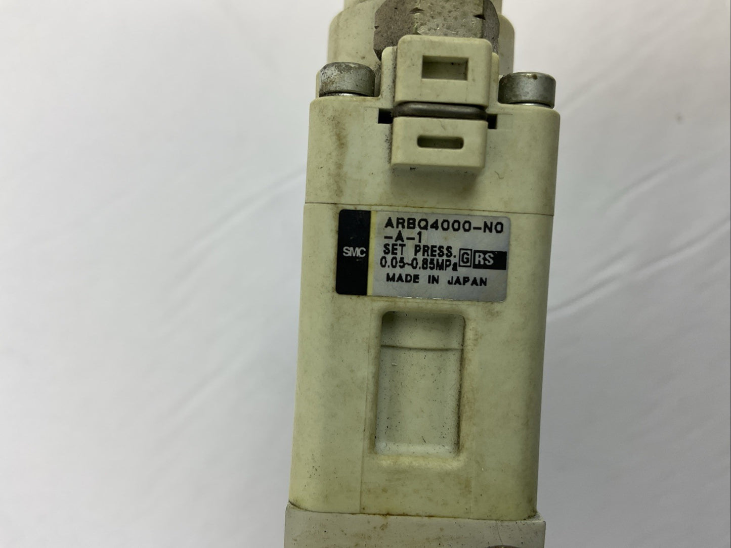SMC SOLENOID VALVE VQ4100-5 ARBQ4000-N0 VQ 4000