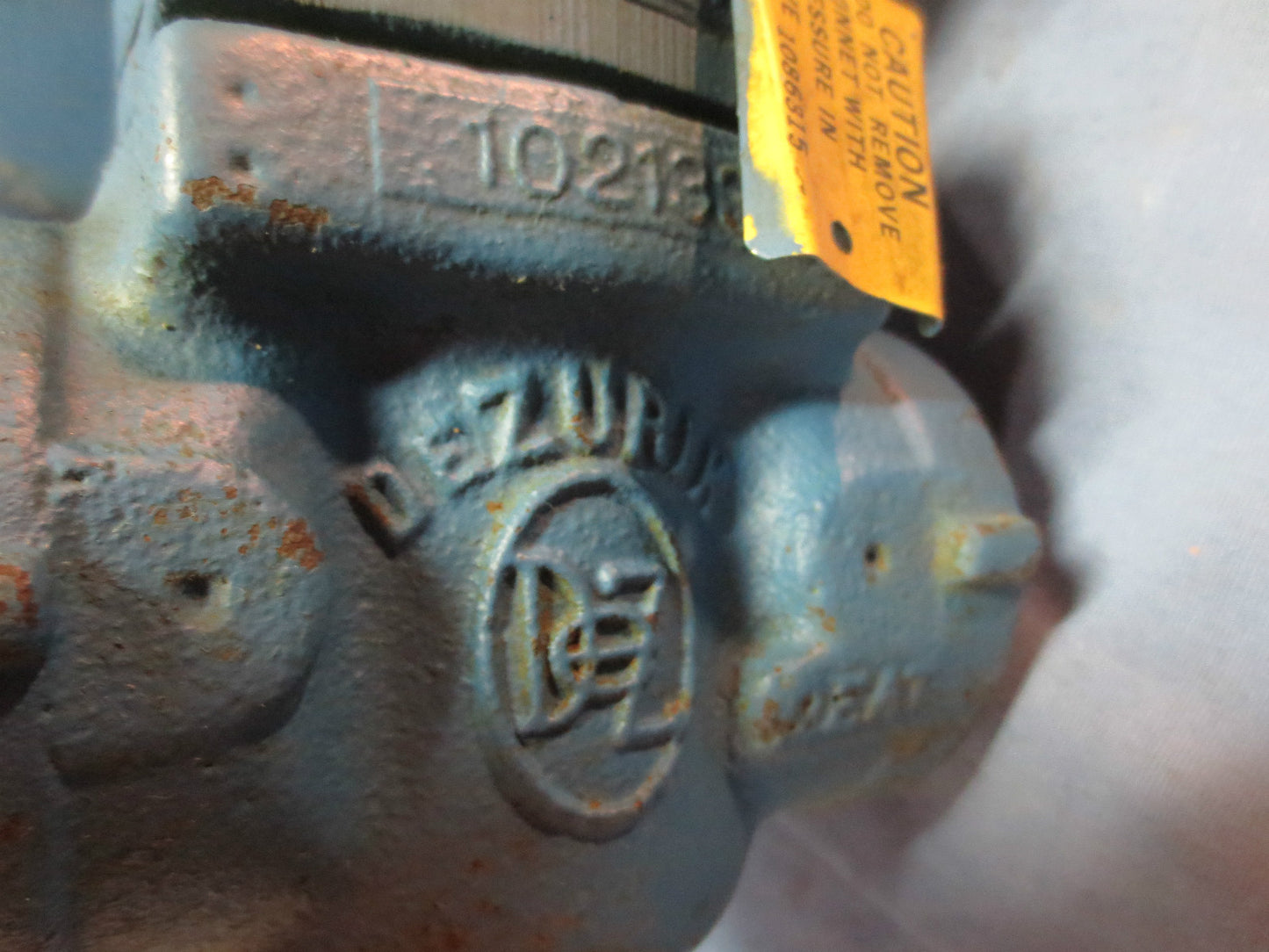 DEZURIK 9224590 ACTUATOR w/ MOORE ELECTRONIC VALVE POSITIONER w/VALVE