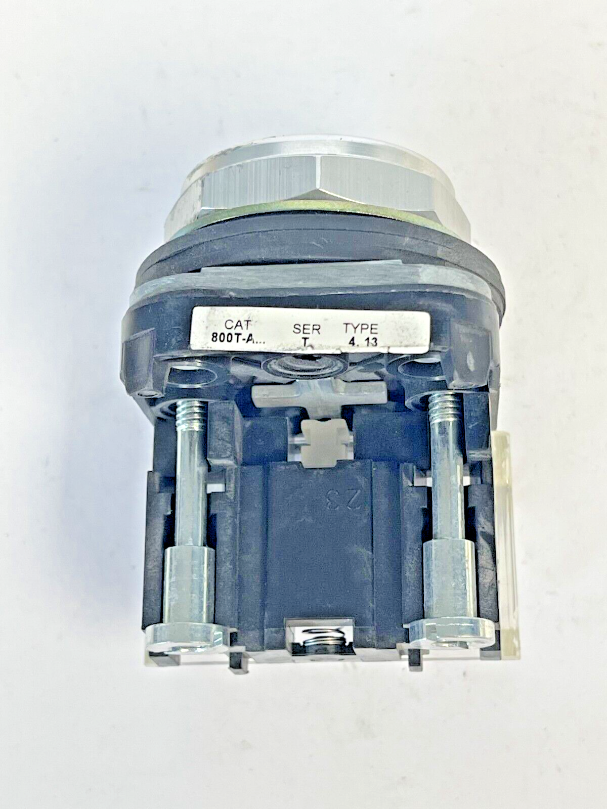 ALLEN BRADLEY - 800T-XD1 SER D - MOMENTARY PUSH BUTTON - GREEN