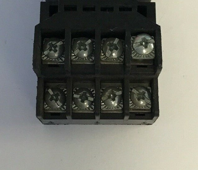 ALLEN BRADLEY 700-HN128 RELAY BASE 14 PIN SOCKET 300 VAC (MAY BE MISSING SCREWS)