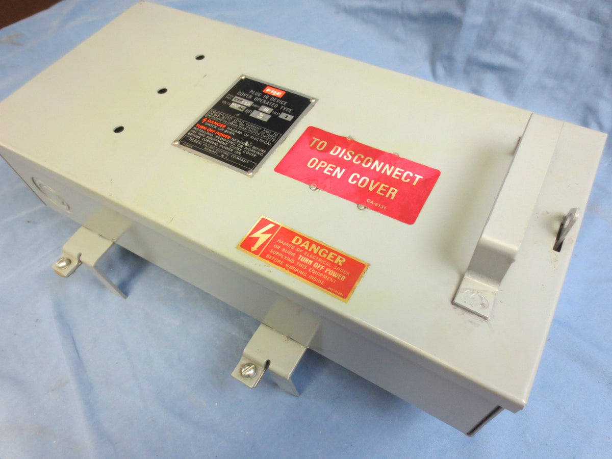 FEDERAL PACIFIC FPE CFP332 FUSIBLE BUS PLUG / SWITCH 30A 250VAC 3-POLE 3HP - NEW