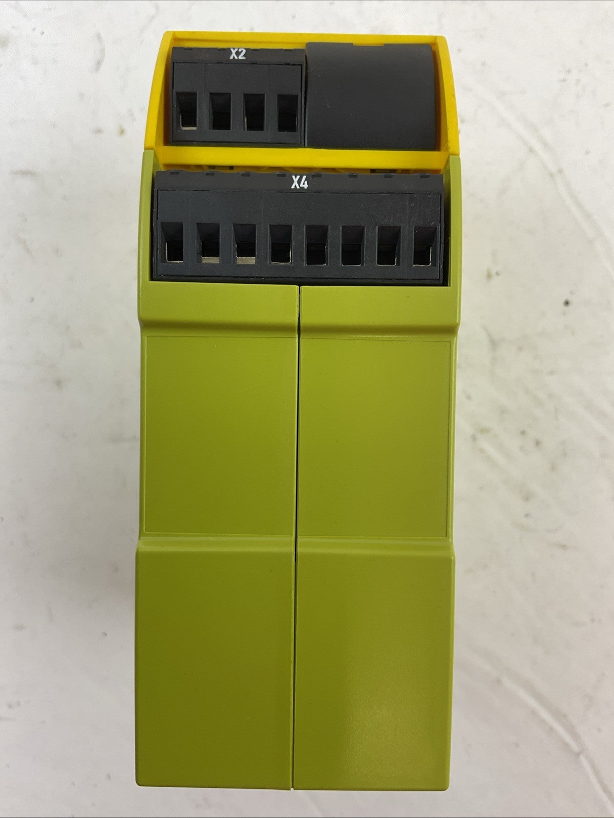 PILZ PNOZ S11 24VDC 8N/O 1N/C SAFETY RELAY