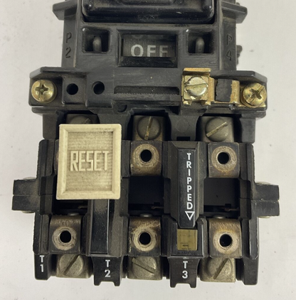ALLEN BRADLEY509-AOD STARTER SER.A  600VAC 5HP CB236 120V COIL NO HEATERS