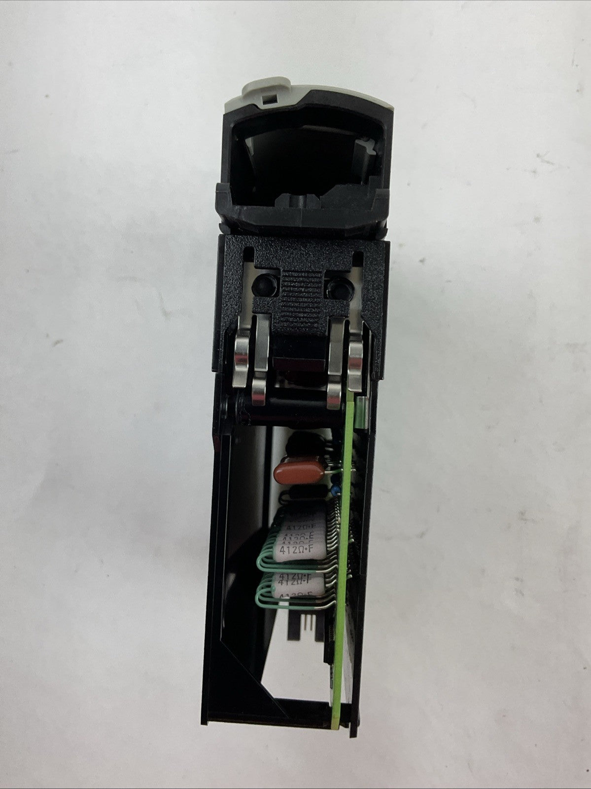 ALLEN BRADLEY 1756-IA16 SER A FW 3.004 CONTROLLOGIX 16PT D/I 120VAC MODULE