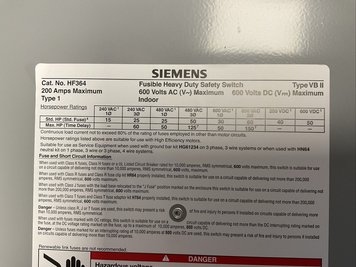 SIEMENS HF364 HEAVY DUTY FUSIBLE SAFETY SWITCH 200A 600VAC 150HP 600VDC 50HP