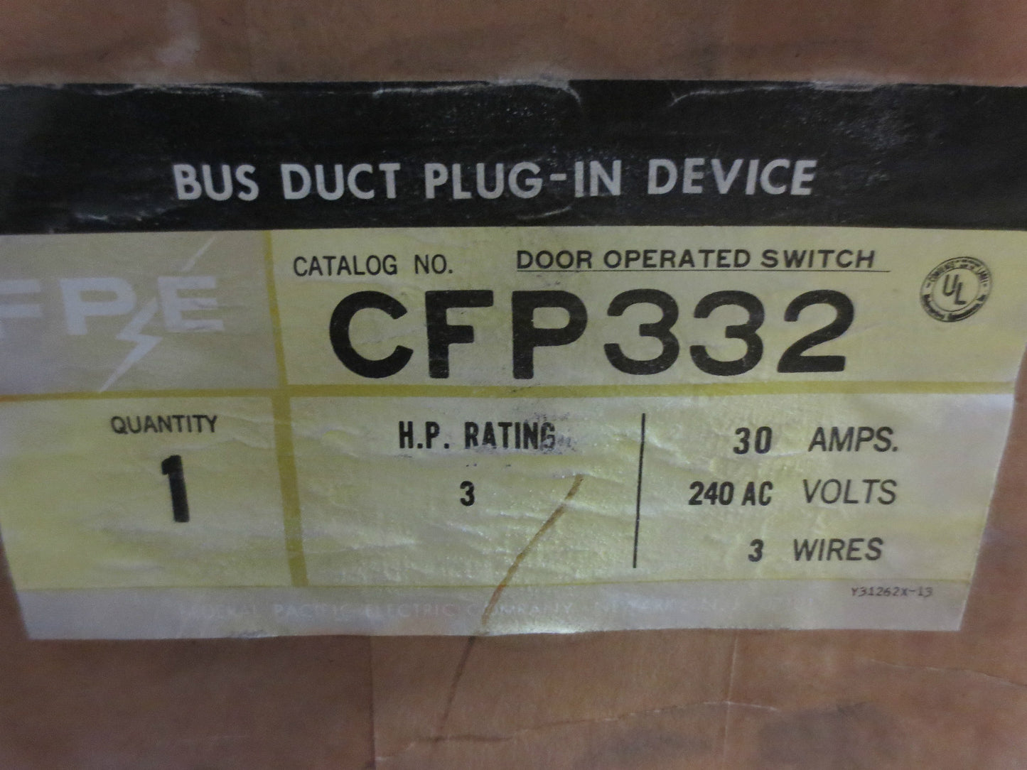 FEDERAL PACIFIC FPE CFP332 FUSIBLE BUS PLUG / SWITCH 30A 250VAC 3-POLE 3HP - NEW