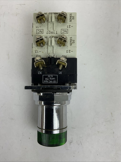 CUTLER HAMMER 10250ED1117-3KG ILLUMINATED SELECTOR SWITCH 3 POS GREEN KNOB 120V