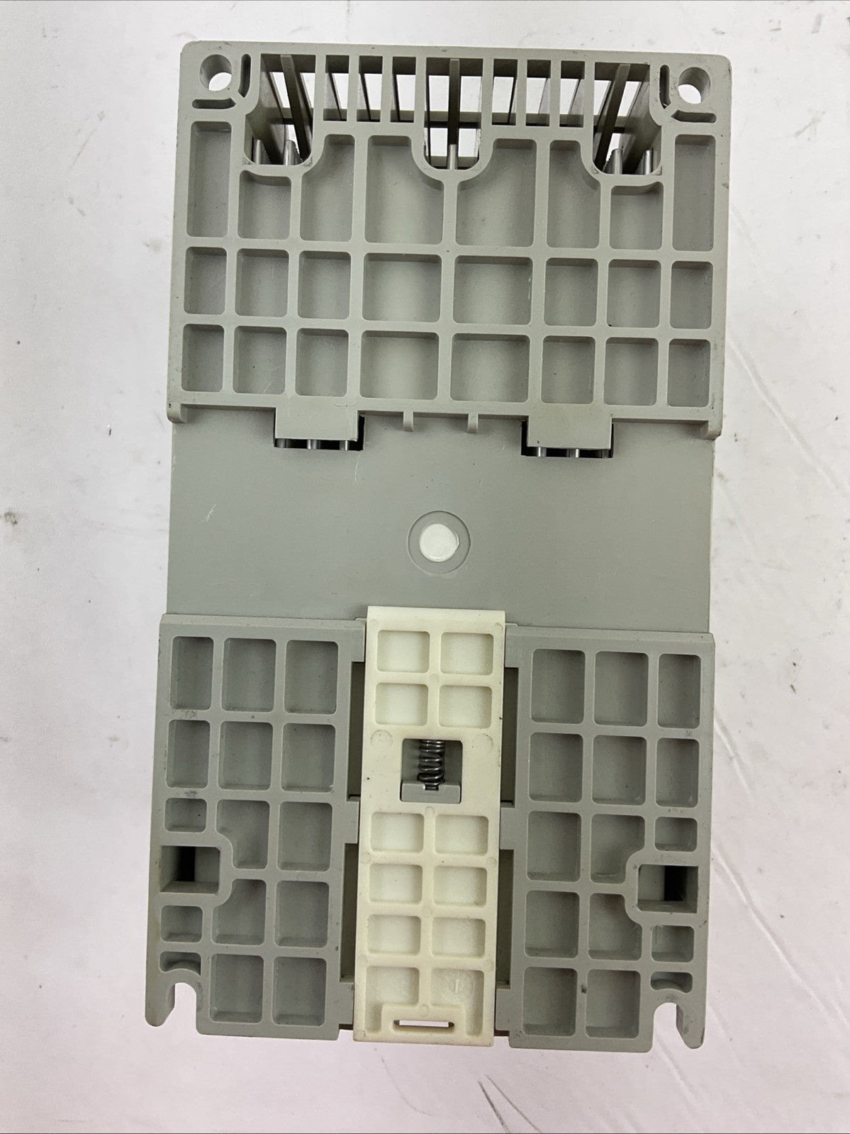 ALLEN BRADLEY 22B-D2P3N104 SER.A  AC DRIVE 0.75kW/1.0HP OUTPUT 0-460VAC