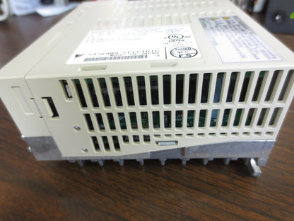 YASKAWA SGDS-04A72AY539 AC SERVOPACK OUTPUT: 0-23VAC, 0-300Hz 2.8A