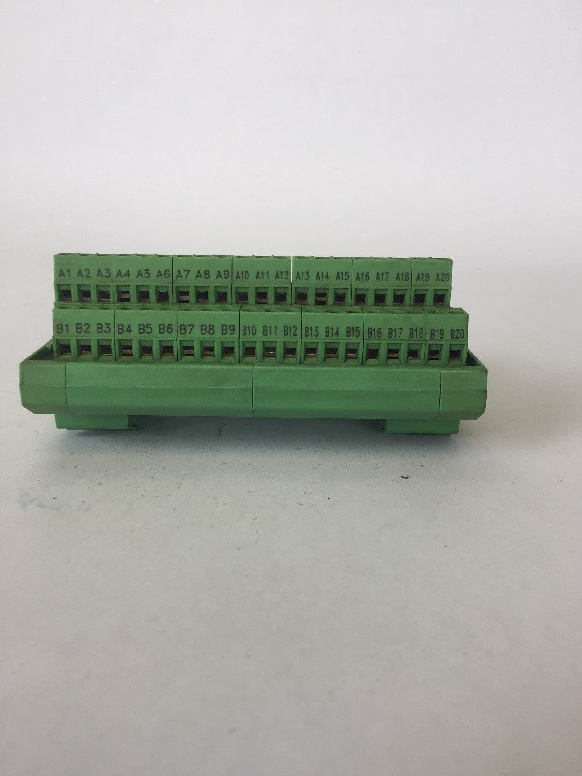YASKAWA MOTOMAN 5535392 BREAK OUT MODULE BOARD REV 0